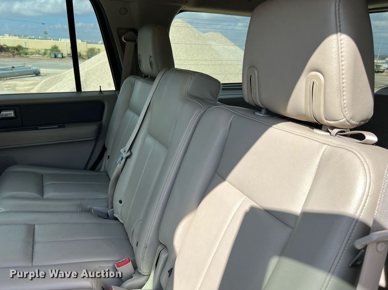 image for item LF9457 2008 Ford Expedition XLT  SUV