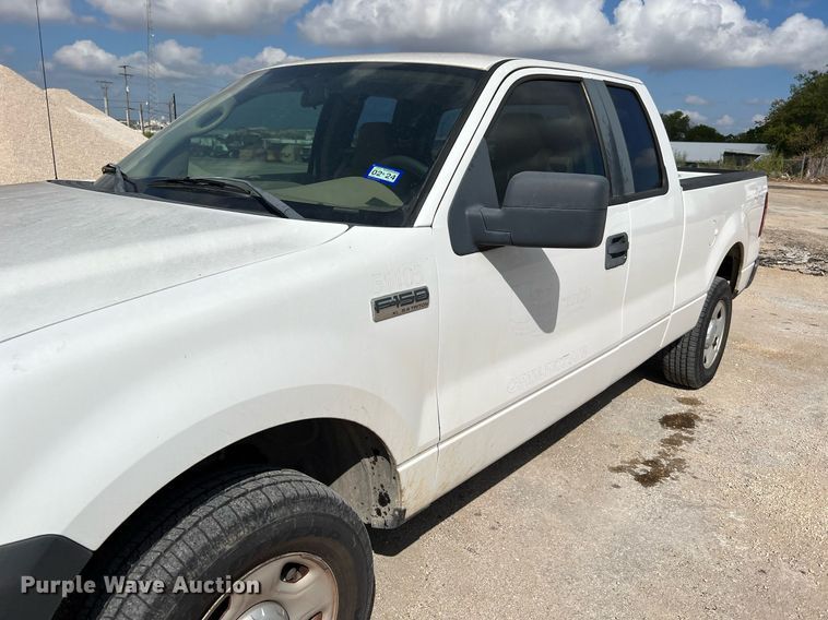 image for item LF9458 2008 Ford F150 XL  SuperCab pickup truck