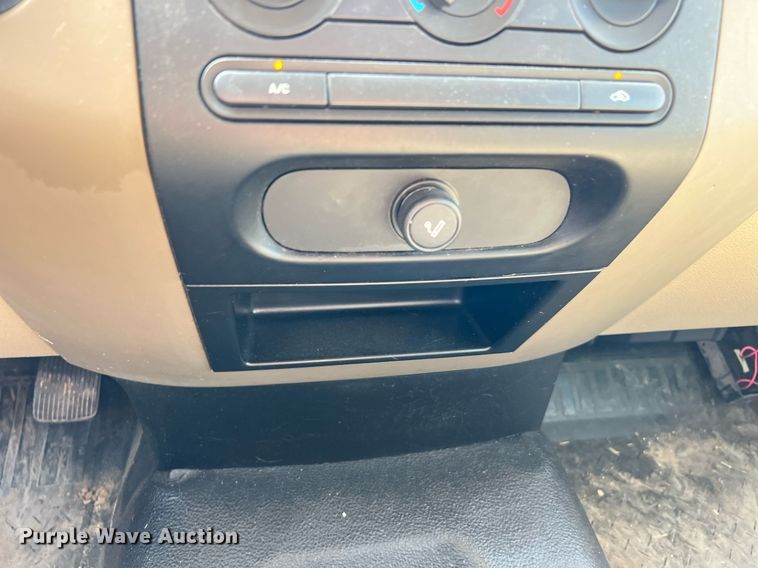 image for item LF9458 2008 Ford F150 XL  SuperCab pickup truck