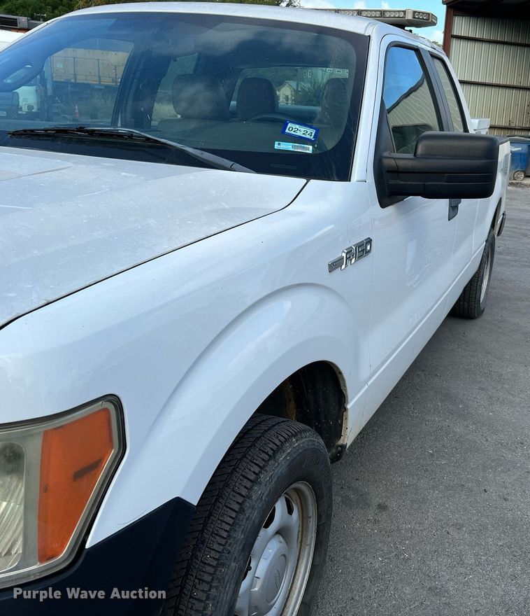 image for item LF9459 2010 Ford F150 XL  SuperCab pickup truck