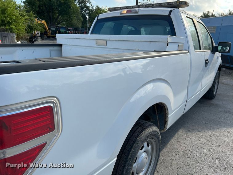 image for item LF9459 2010 Ford F150 XL  SuperCab pickup truck
