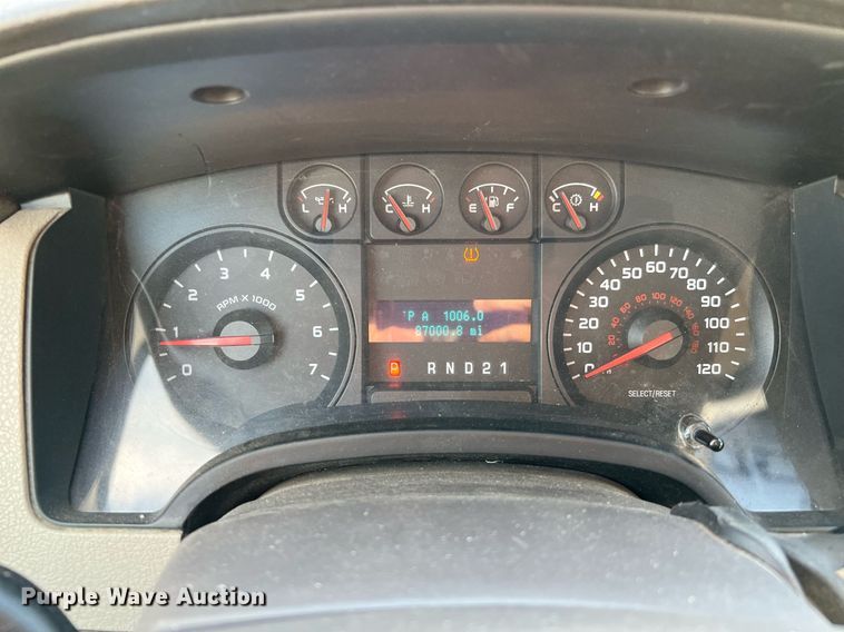 image for item LF9459 2010 Ford F150 XL  SuperCab pickup truck