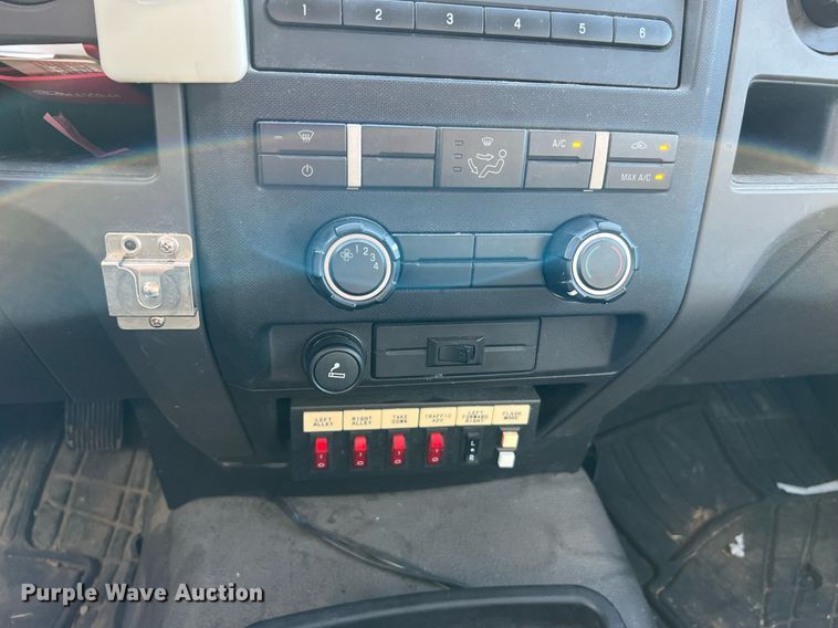 image for item LF9459 2010 Ford F150 XL  SuperCab pickup truck