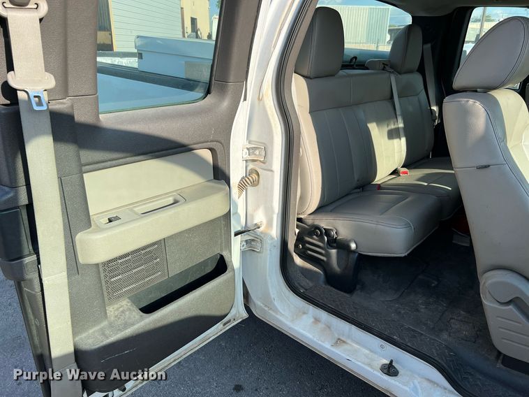 image for item LF9459 2010 Ford F150 XL  SuperCab pickup truck