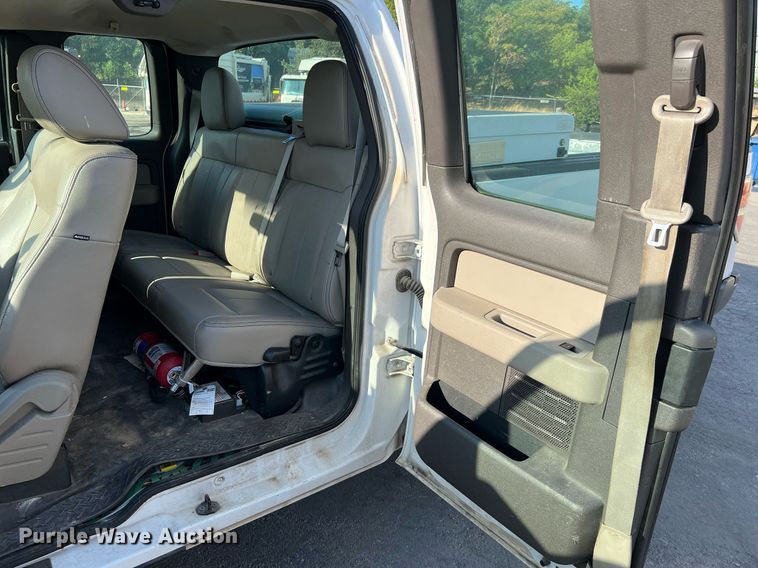 image for item LF9459 2010 Ford F150 XL  SuperCab pickup truck