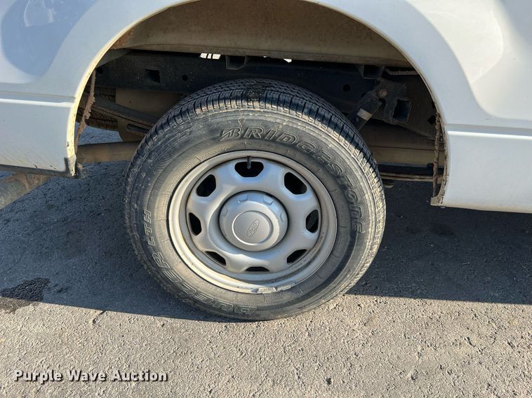 image for item LF9459 2010 Ford F150 XL  SuperCab pickup truck