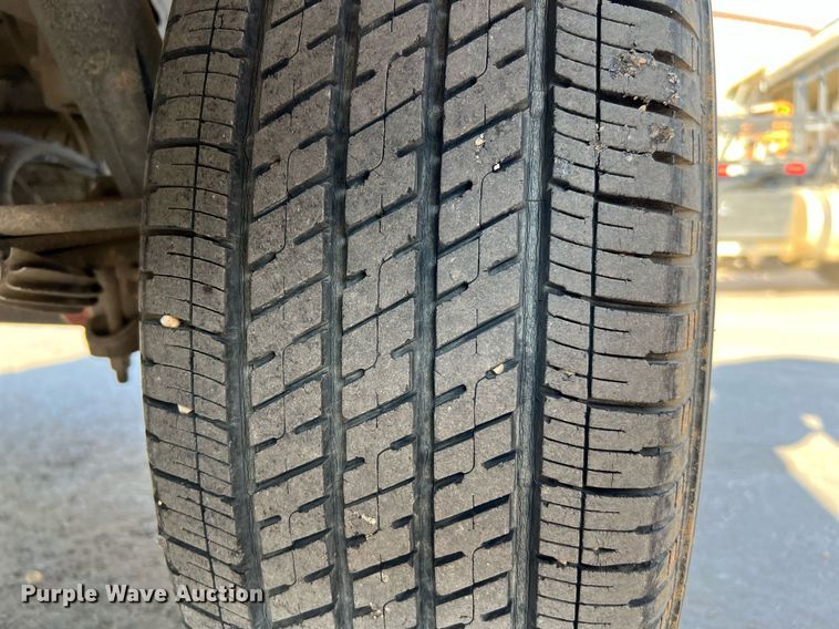 image for item LF9459 2010 Ford F150 XL  SuperCab pickup truck