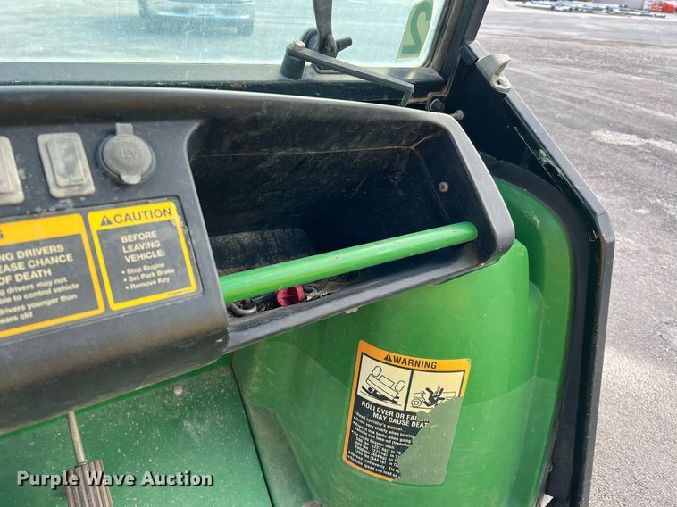 image for item LF9460 2008 John Deere Gator  utility vehicle