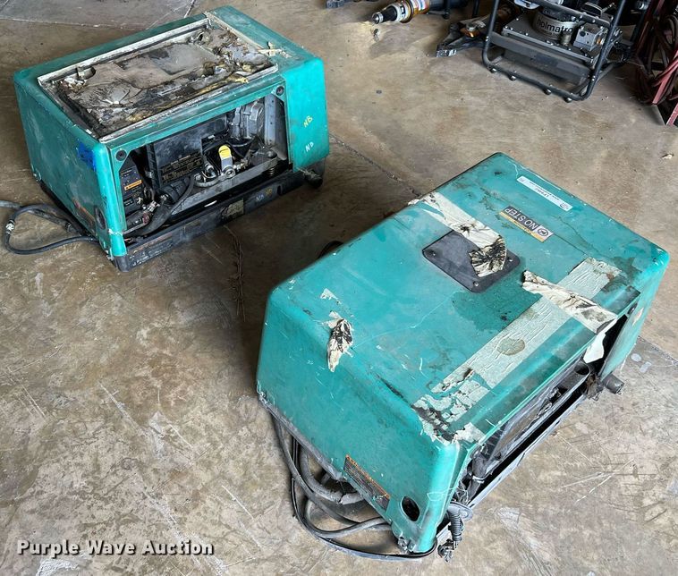 image for item LF9462 (2) Onan generators