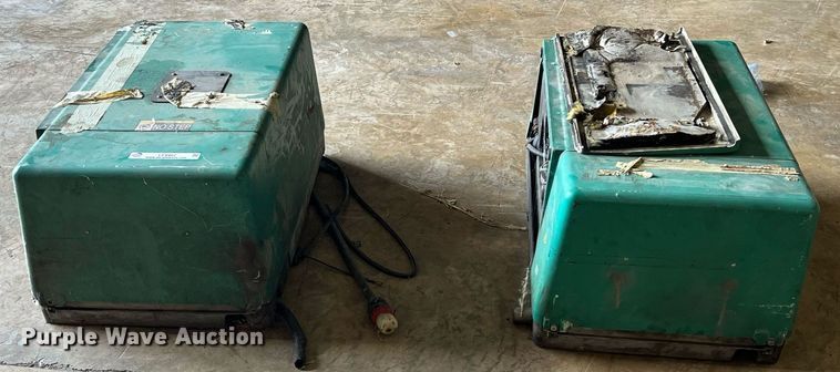 image for item LF9462 (2) Onan generators