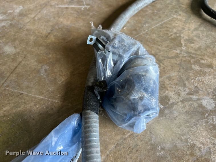 image for item LF9462 (2) Onan generators