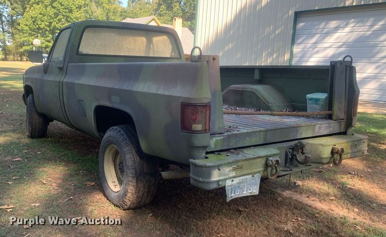 image for item LH9771 1984 Chevrolet D30  pickup truck