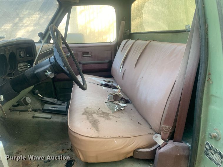 image for item LH9771 1984 Chevrolet D30  pickup truck