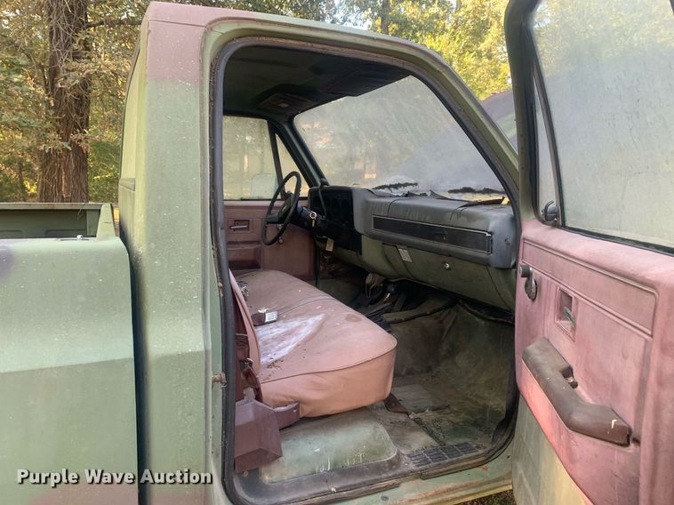 image for item LH9771 1984 Chevrolet D30  pickup truck