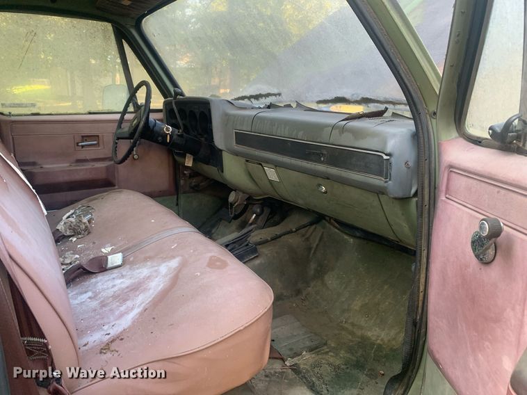 image for item LH9771 1984 Chevrolet D30  pickup truck