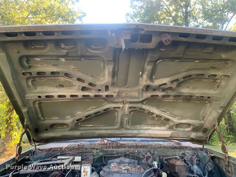 image for item LH9771 1984 Chevrolet D30  pickup truck