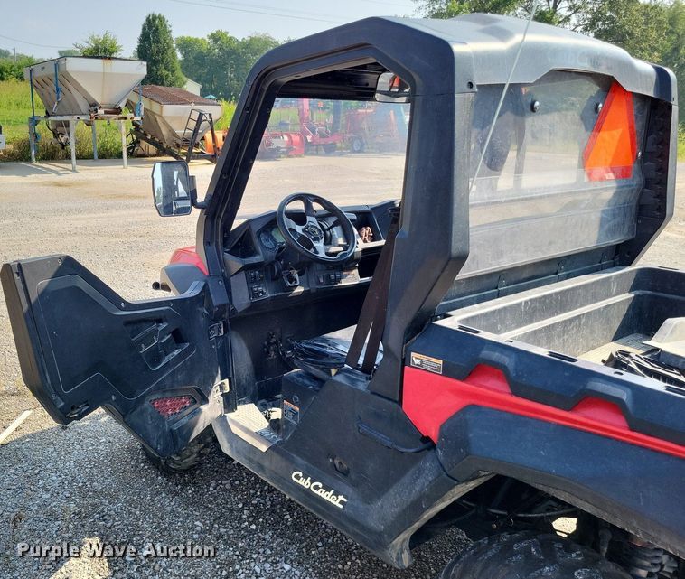 image for item LS9734 2018 Cub Cadet Challenger 750  utility vehicle