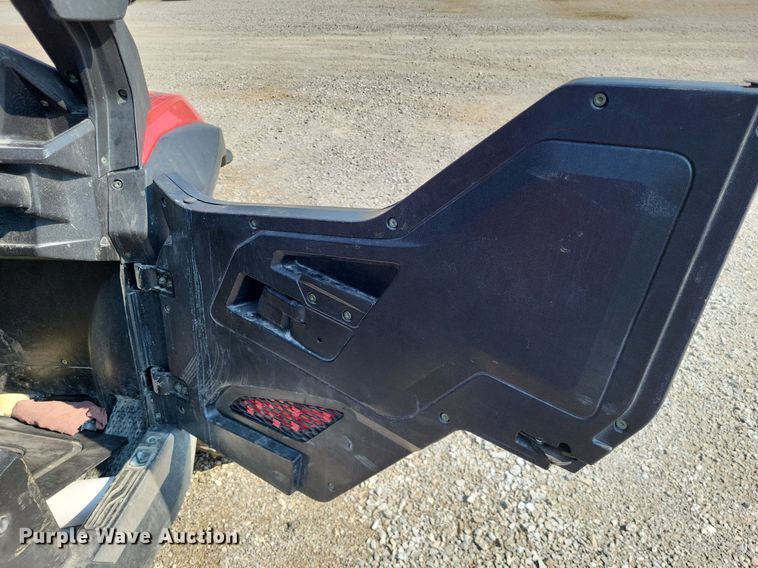 image for item LS9734 2018 Cub Cadet Challenger 750  utility vehicle