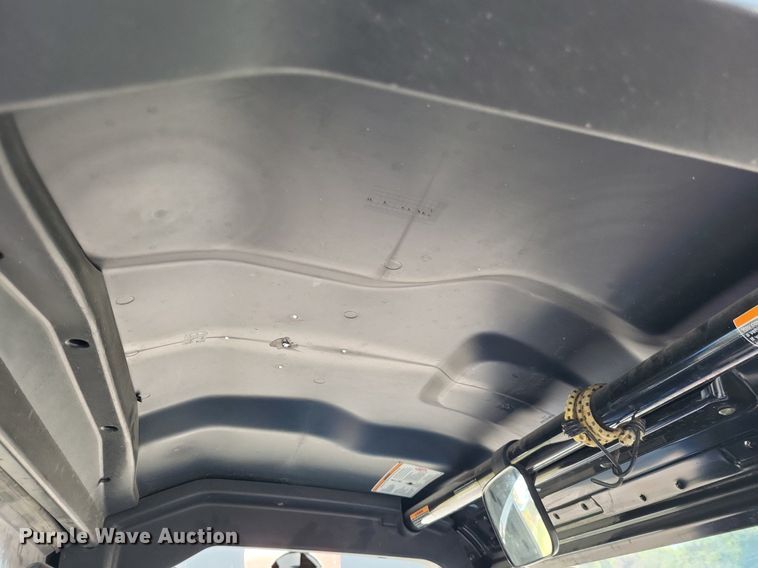 image for item LS9734 2018 Cub Cadet Challenger 750  utility vehicle