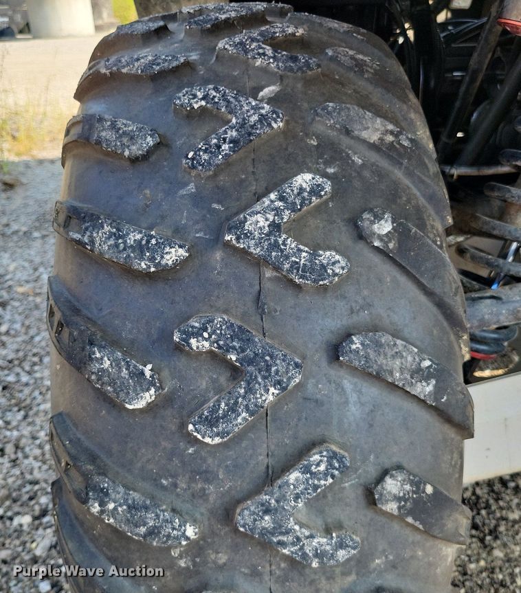 image for item LS9734 2018 Cub Cadet Challenger 750  utility vehicle