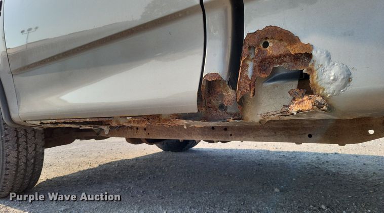 image for item LS9737 2001 Ford F150 XL  pickup truck