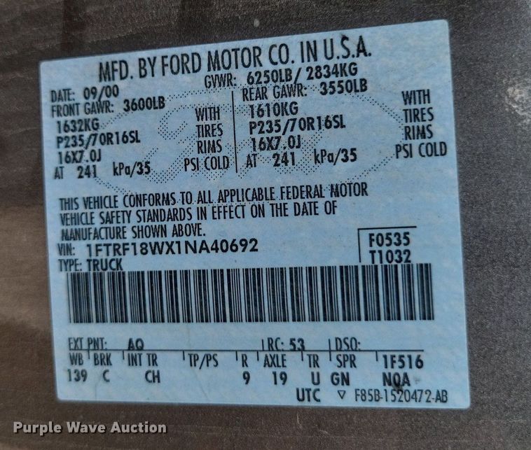 image for item LS9737 2001 Ford F150 XL  pickup truck