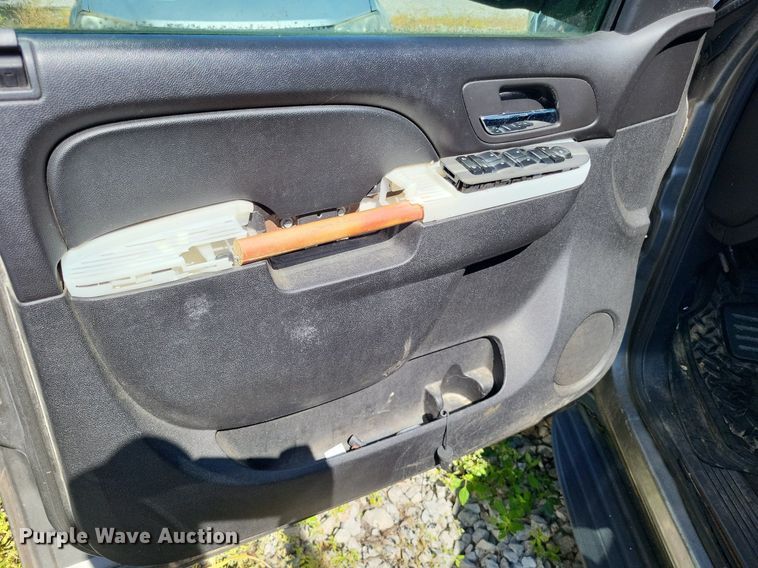 image for item LS9749 2012 Chevrolet Tahoe Police SUV