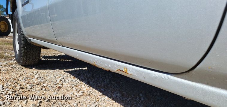 image for item LS9752 2016 Chevrolet Silverado 1500 Crew Cab pickup truck