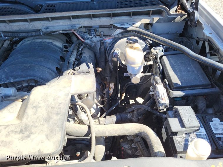 image for item LS9752 2016 Chevrolet Silverado 1500 Crew Cab pickup truck