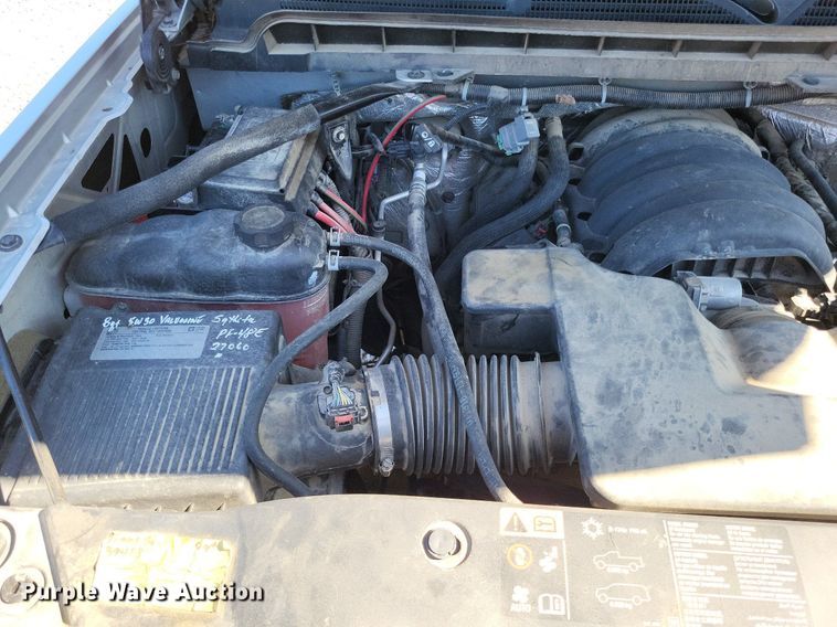 image for item LS9752 2016 Chevrolet Silverado 1500 Crew Cab pickup truck