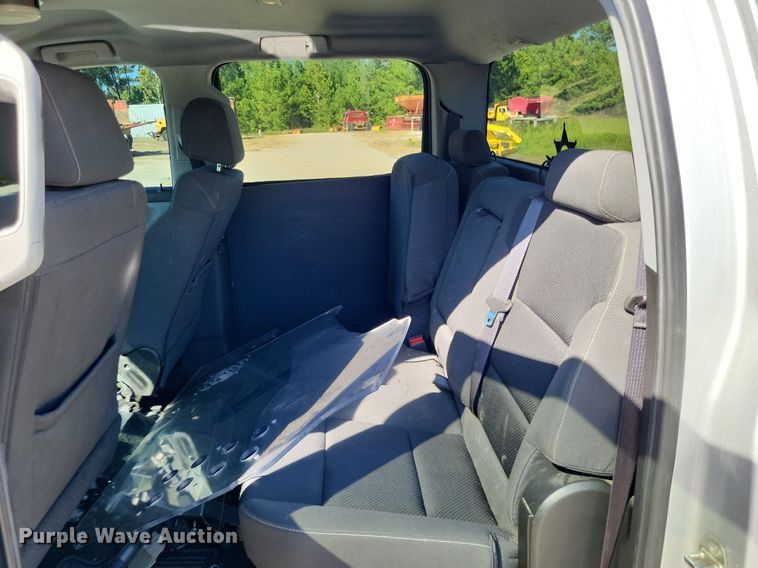 image for item LS9753 2016 Chevrolet Silverado 1500 Crew Cab pickup truck