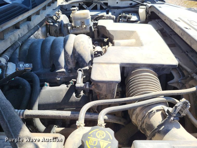 image for item LS9753 2016 Chevrolet Silverado 1500 Crew Cab pickup truck