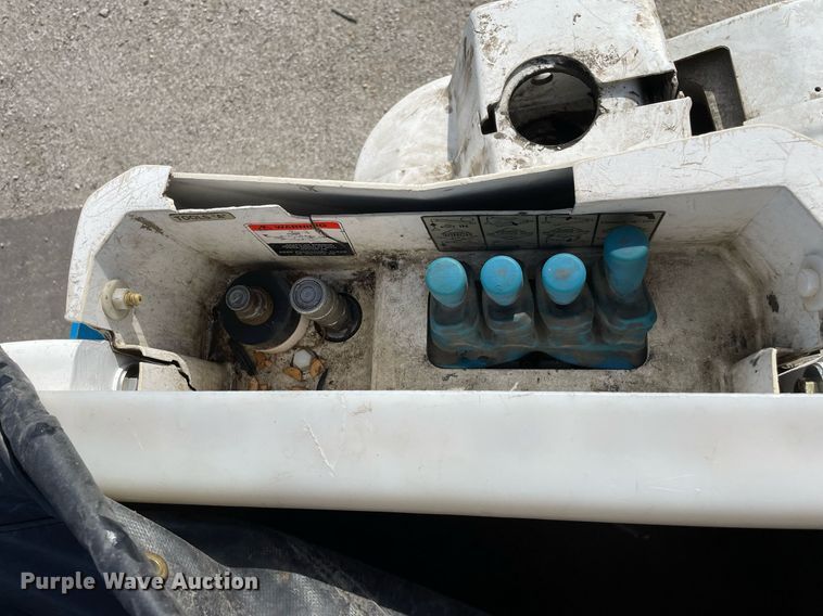 image for item LV9848 2007 Ford F750 Super Duty XL  bucket truck