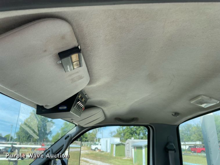 image for item LV9848 2007 Ford F750 Super Duty XL  bucket truck