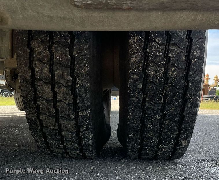 image for item LV9848 2007 Ford F750 Super Duty XL  bucket truck