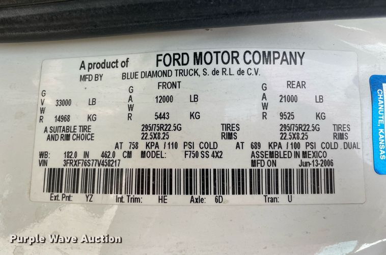 image for item LV9848 2007 Ford F750 Super Duty XL  bucket truck