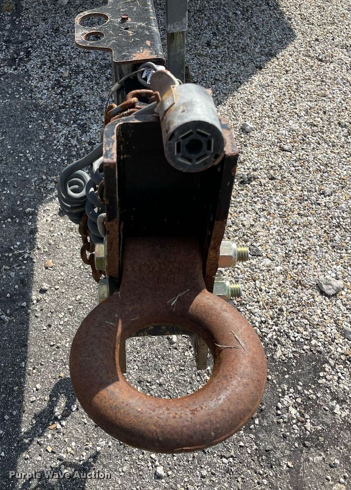 image for item LV9849 2012 Vermeer BC1500  wood chipper