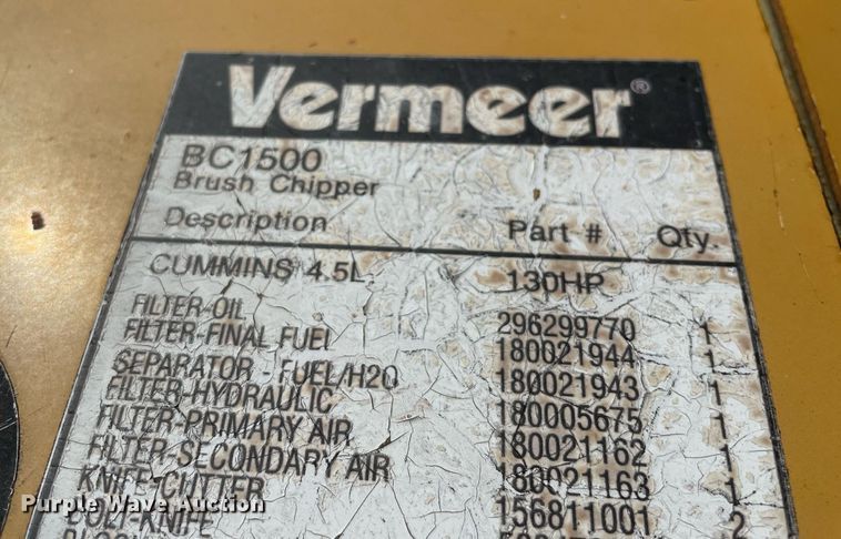 image for item LV9849 2012 Vermeer BC1500  wood chipper