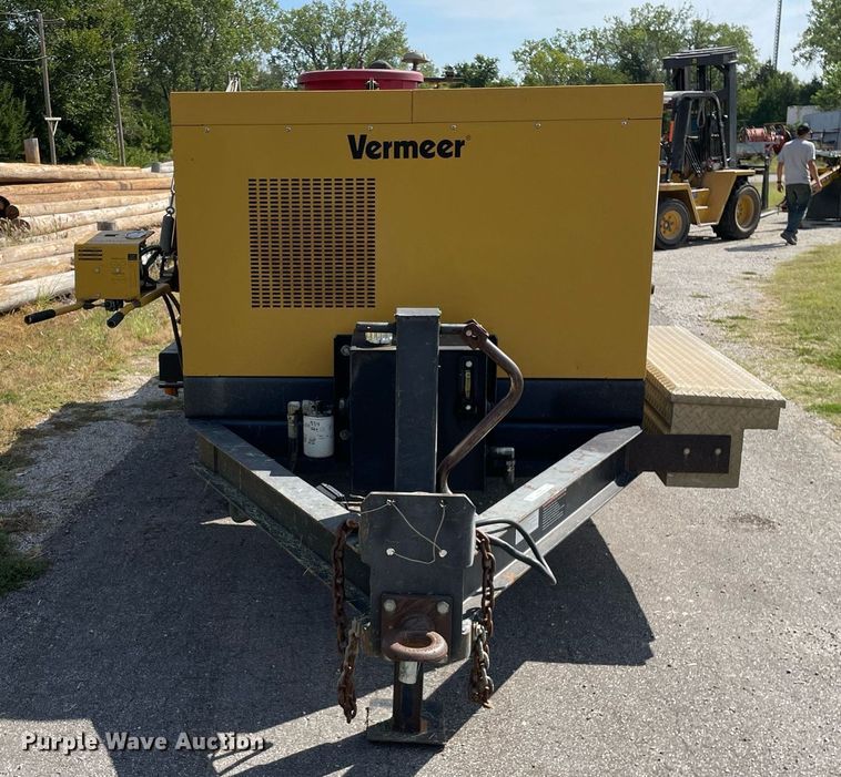 image for item LV9850 2009 Vermeer LP555DT  vacuum excavator