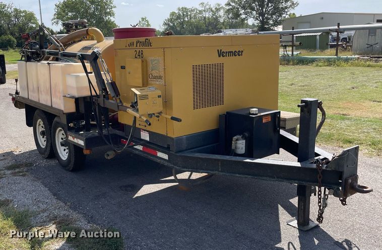 image for item LV9850 2009 Vermeer LP555DT  vacuum excavator