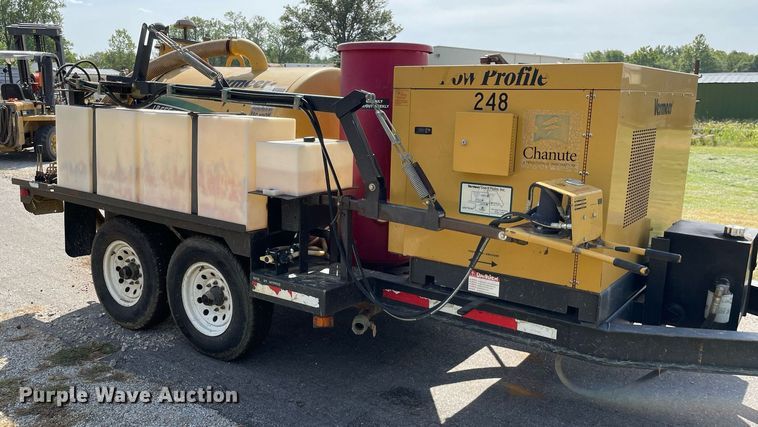 image for item LV9850 2009 Vermeer LP555DT  vacuum excavator