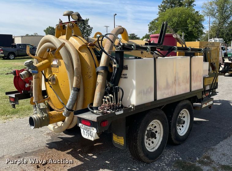 image for item LV9850 2009 Vermeer LP555DT  vacuum excavator