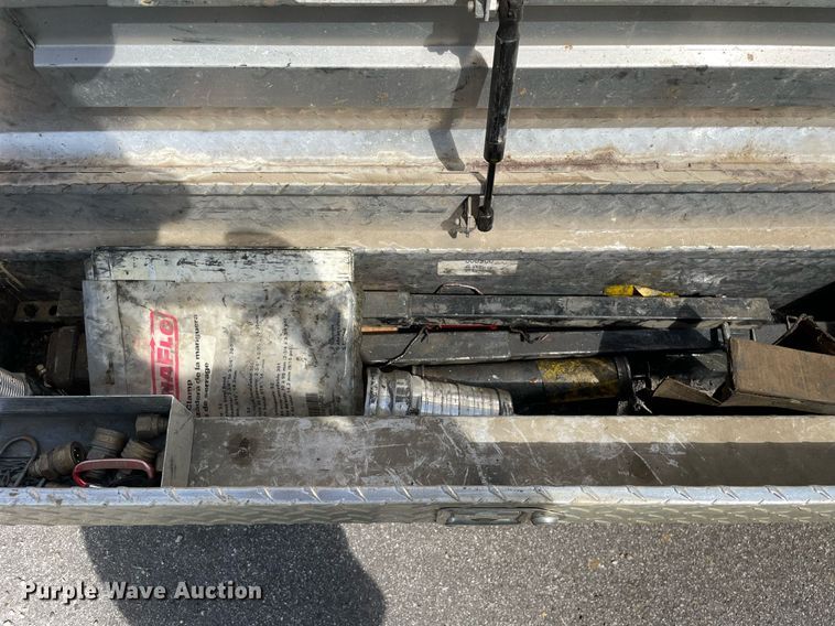 image for item LV9850 2009 Vermeer LP555DT  vacuum excavator