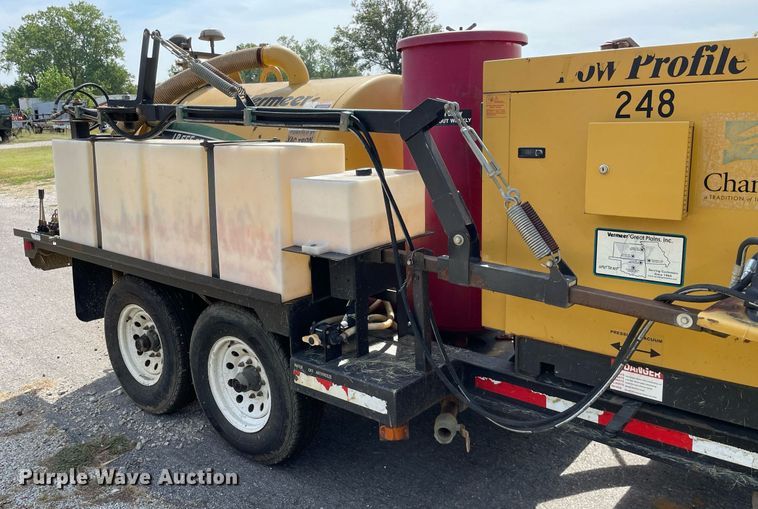 image for item LV9850 2009 Vermeer LP555DT  vacuum excavator