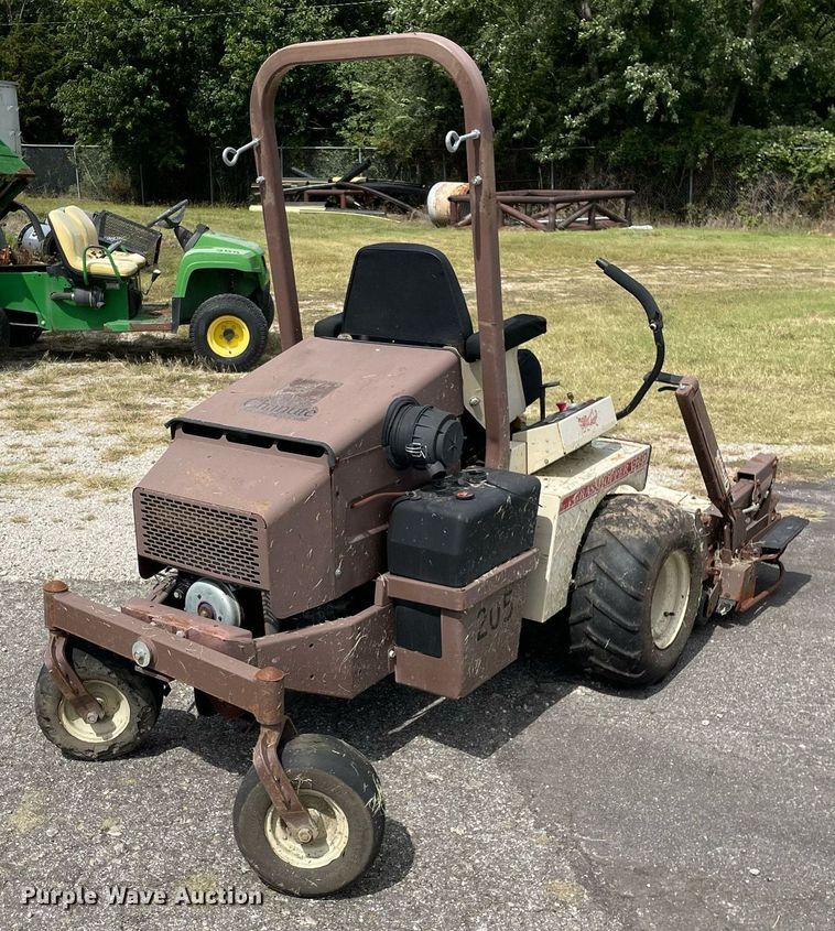 image for item LV9852 2006 Grasshopper 928  ZTR lawn mower