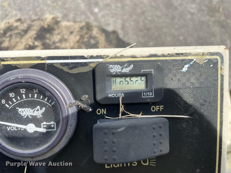 image for item LV9852 2006 Grasshopper 928  ZTR lawn mower