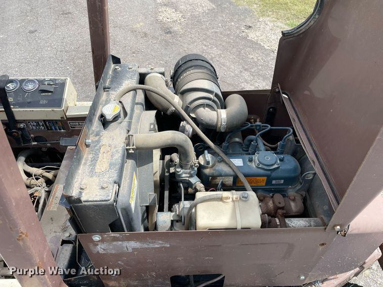 image for item LV9852 2006 Grasshopper 928  ZTR lawn mower