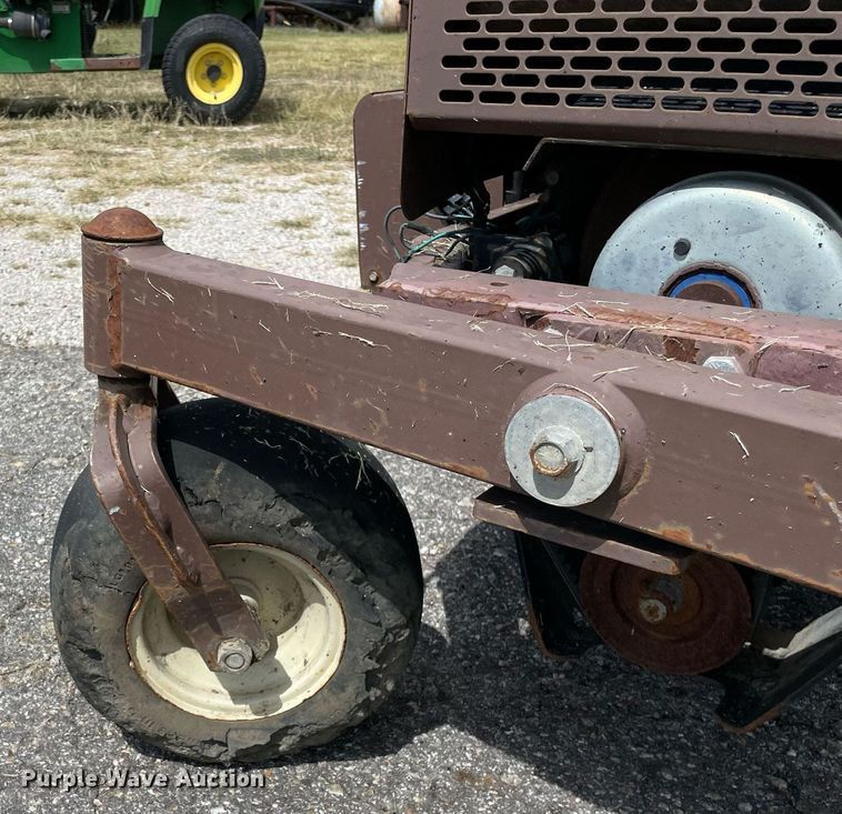 image for item LV9852 2006 Grasshopper 928  ZTR lawn mower