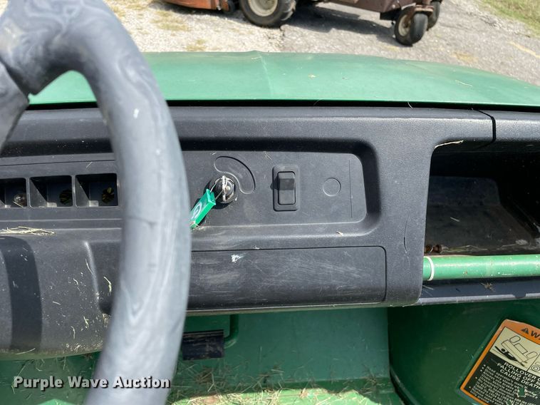 image for item LV9853 1997 John Deere 4X2 Gator  utility vehicle