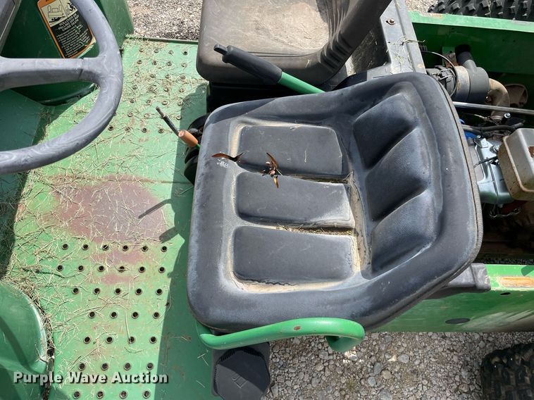 image for item LV9853 1997 John Deere 4X2 Gator  utility vehicle